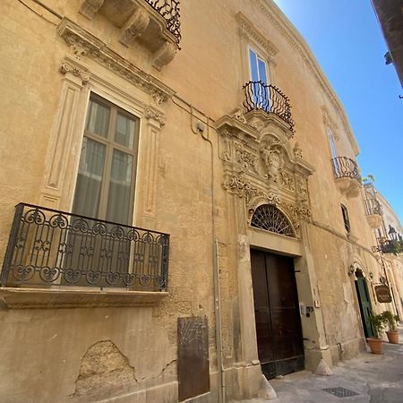 Roiss Haus Suites Lecce Buitenkant foto