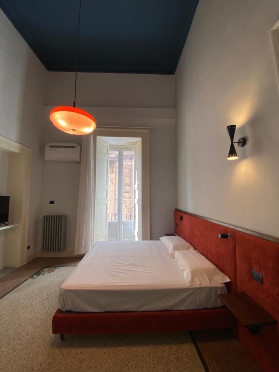 Roiss Haus Suites Lecce Buitenkant foto