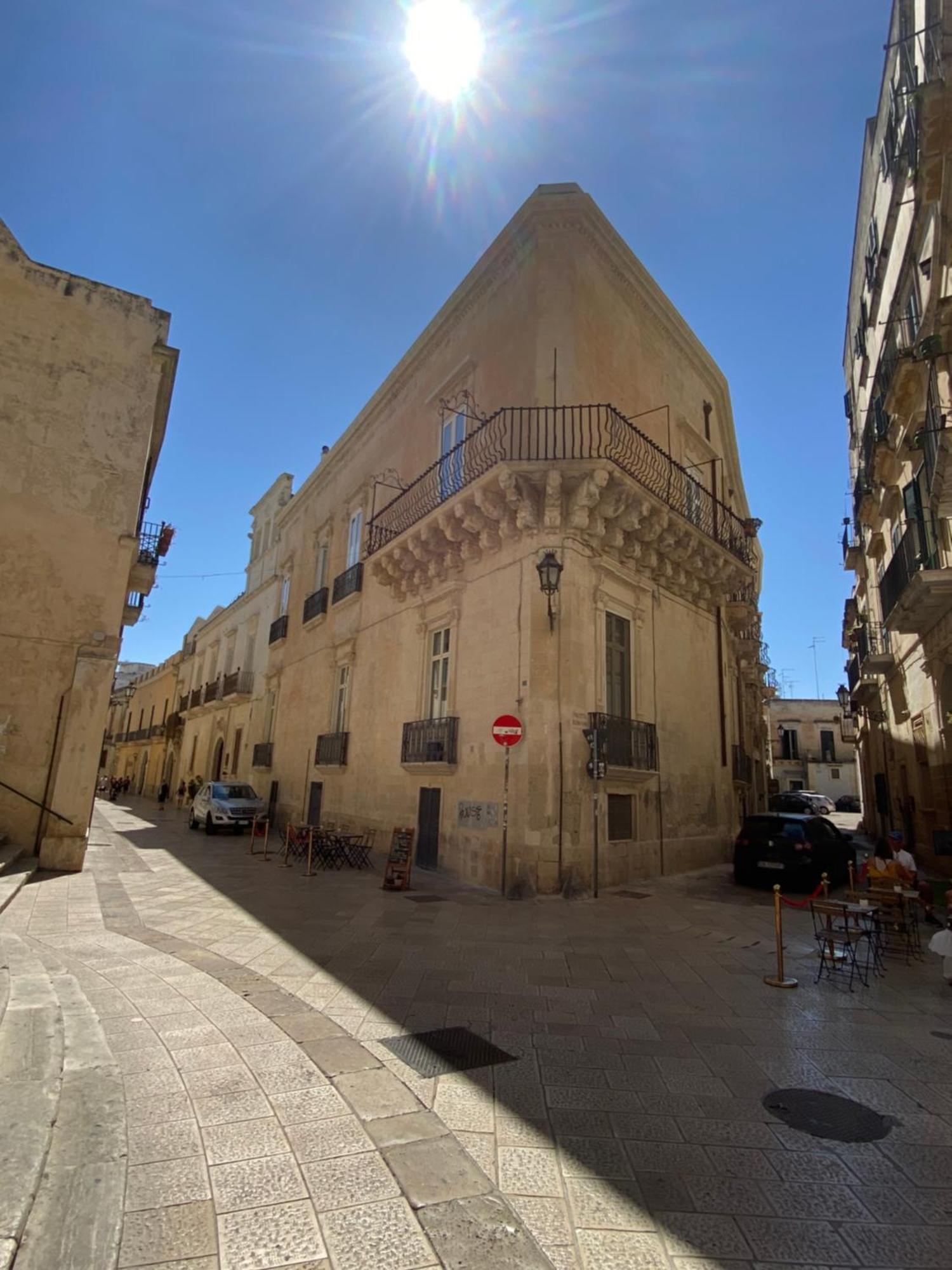 Roiss Haus Suites Lecce Buitenkant foto